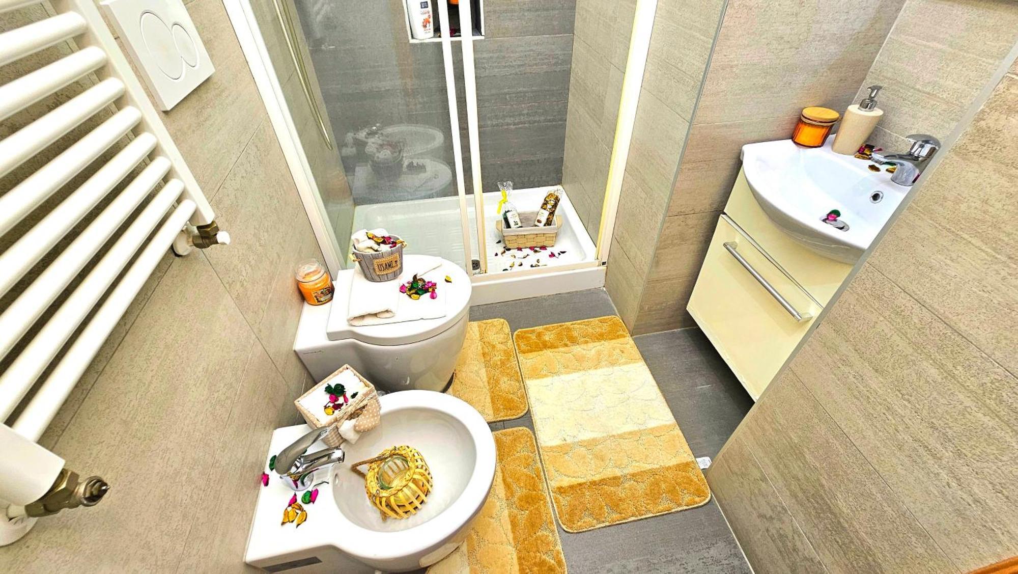 Bed and Breakfast A Casa Simpatia Roma - Free Parking If You Book 4 Nights Екстер'єр фото