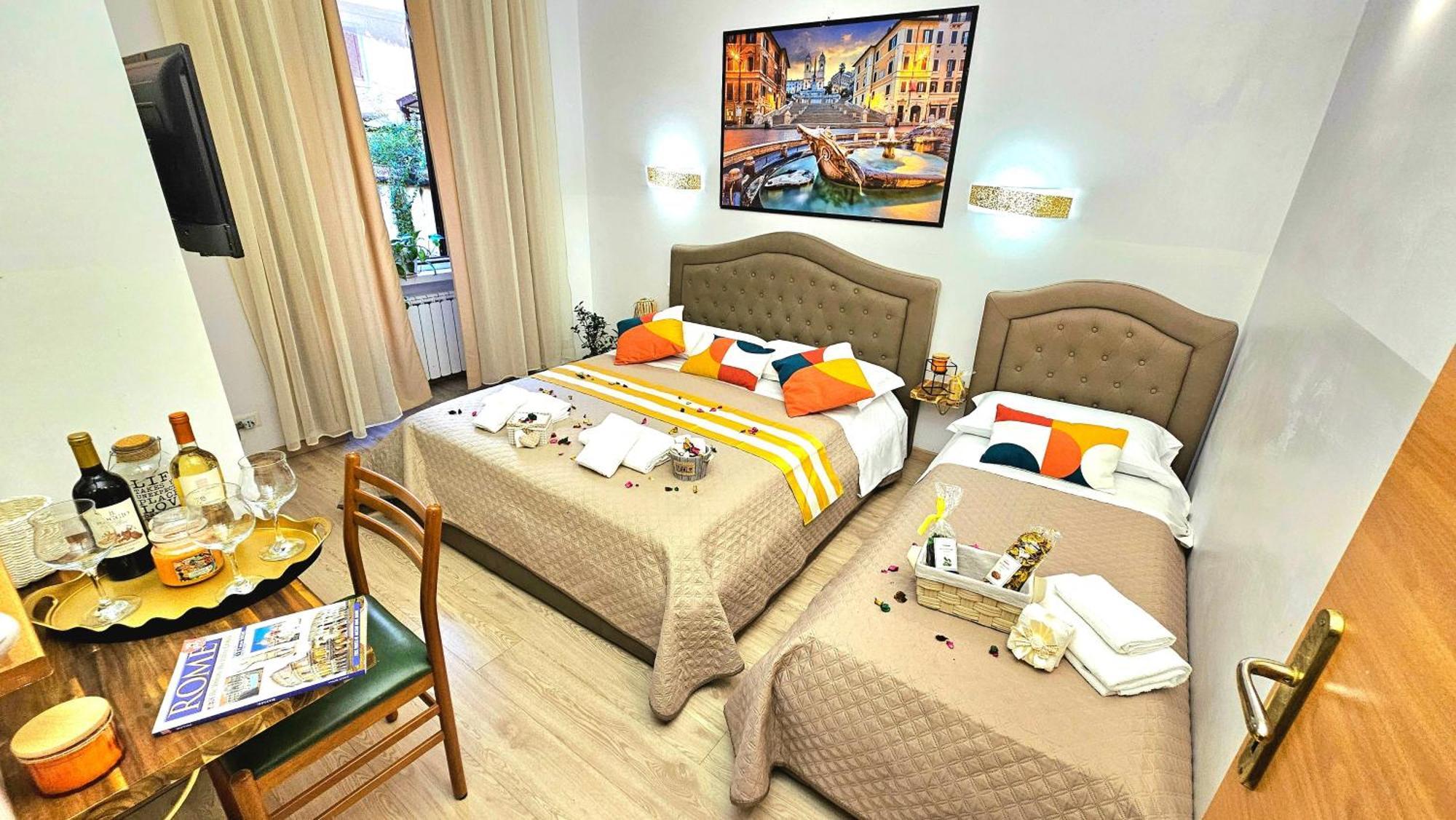 Bed and Breakfast A Casa Simpatia Roma - Free Parking If You Book 4 Nights Екстер'єр фото