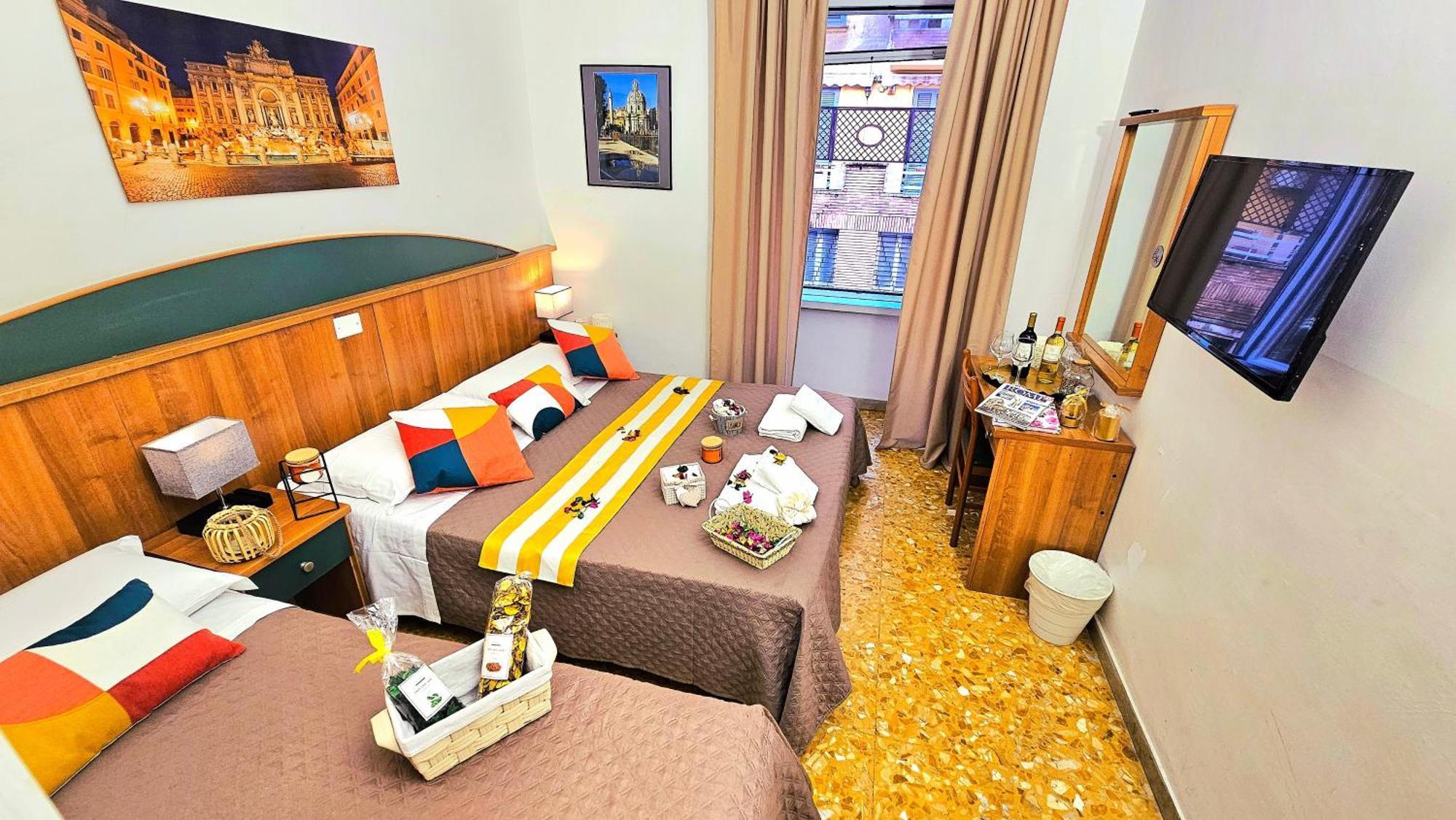 Bed and Breakfast A Casa Simpatia Roma - Free Parking If You Book 4 Nights Екстер'єр фото